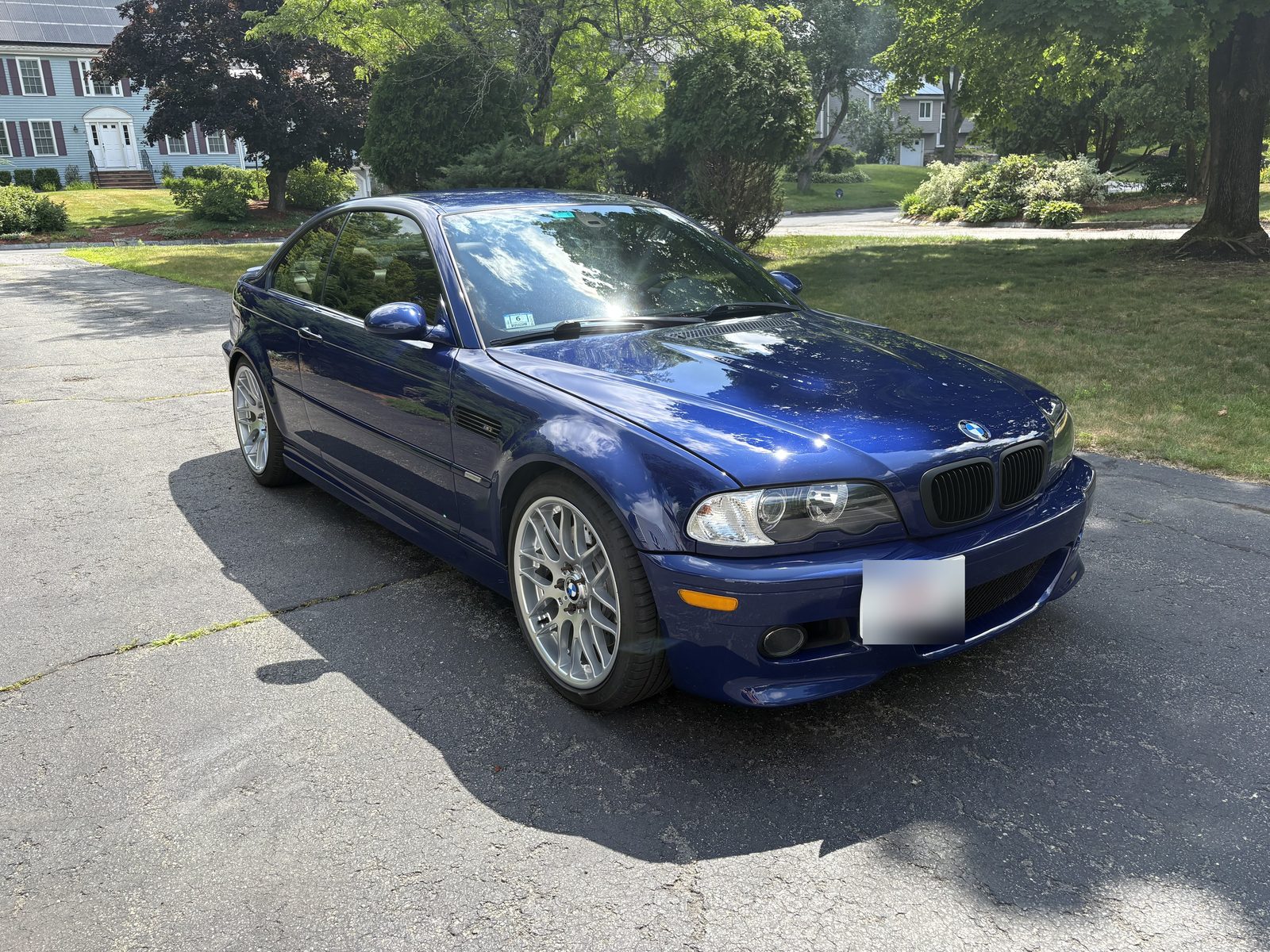 2005 BMW M3 ZCP front three-quarter, Interlagos Blue